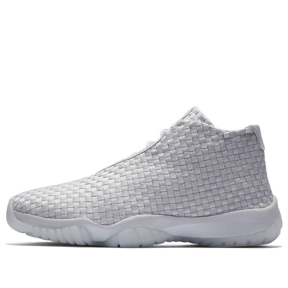 Jordan future pure platinum sale