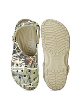 Load image into Gallery viewer, 11489398090731-Crocs-Men-Flip-Flops-2041489398090534-4.jpg
