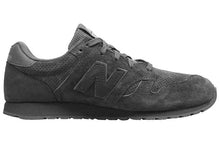 Load image into Gallery viewer, With Original Box -  New Balance 520 Series Black Unisex U520BC
