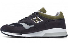 Load image into Gallery viewer, With Original Box -  New Balance 1500 Made In England &#39;Navy Green&#39; M1500NAG
