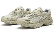 Load image into Gallery viewer, With Original Box -  New Balance 725 Low Cut Unisex Beige/Brown ML725D
