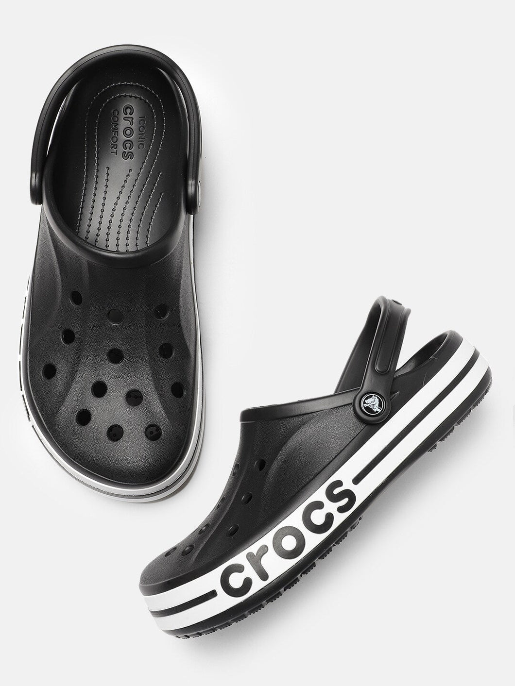 29f37759-2106-442c-9c25-2e4bbdc42b631584701266580-Crocs-Unisex-Black-Sandals-1481584701265406-1.jpg