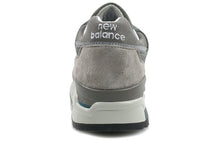 Load image into Gallery viewer, With Original Box -  New Balance 997.5 &#39;Grey White&#39; M9975GR
