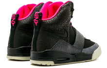 Load image into Gallery viewer, With Original Box -  Nike Air Yeezy &#39;Blink&#39; 366164-003
