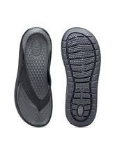 Load image into Gallery viewer, 2f406477-d090-4e18-ba53-7232131af8361535007193666-Crocs-Men-Black-Solid-Thong-Flip-Flops-7051535007193556-4.jpg
