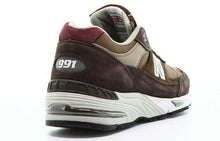 Load image into Gallery viewer, With Original Box -  New Balance 991 Made in England &#39;Brown White&#39; M991NGG
