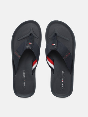 3f03ca18-ca02-4f84-a552-851a1581a8991633092344884-Tommy-Hilfiger-Men-Navy-Blue-Thong-Flip-Flops-23516330923445-1.jpg