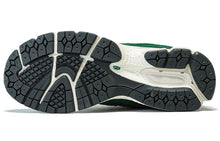 Load image into Gallery viewer, With Original Box -  New Balance 2002R &#39;Suede Pack - Forest Green&#39; M2002RHB
