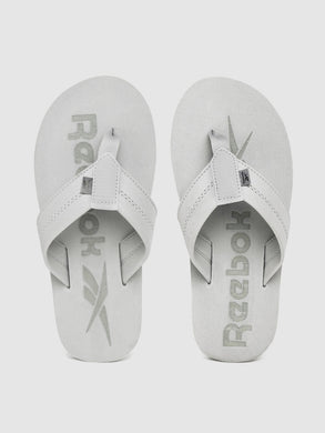 6b366f4a-8cc5-4bac-9381-9564d3a5bd421623231922401-Reebok-Men-Flip-Flops-4281623231922155-1.jpg