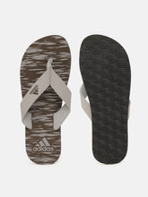 Load image into Gallery viewer, 6cdafe34-93d0-4245-84ce-d8ff5a8720a51634817302181-ADIDAS-Men-Flip-Flops-8541634817301531-4.jpg
