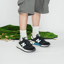 Load image into Gallery viewer, With Original Box -  New Balance Tokyo Design Studio x RC 1300 &#39;Black Maldives Blue&#39; MS1300BG
