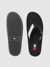 Load image into Gallery viewer, a43b2a51-d46b-4185-aa0b-53b30b1656831568632351270-Tommy-Hilfiger-Men-Black-White-Colourblocked-Slip-On-598156-4.jpg
