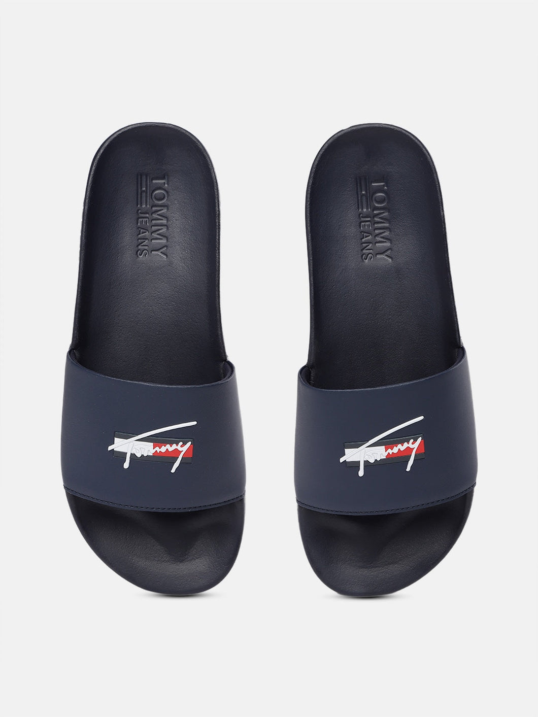 b94a2117-989c-442d-b7e7-b7c658a6a84a1626350176246-Tommy-Hilfiger-Men-Flip-Flops-2701626350176051-1.jpg