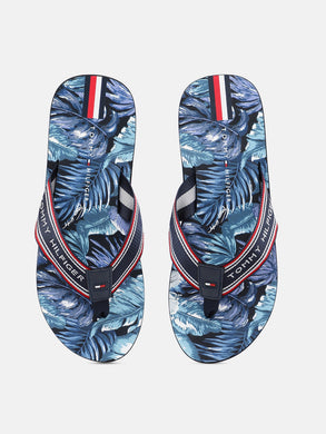 d058d181-acc7-48d4-8f34-bfbd19fe00001614167880802-Tommy-Hilfiger-Men-Flip-Flops-1981614167879429-1.jpg