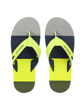 fabf5178-b764-4988-a52f-a9e7e831277a1622803963665-Reebok-Men-Flip-Flops-3041622803962994-1.jpg