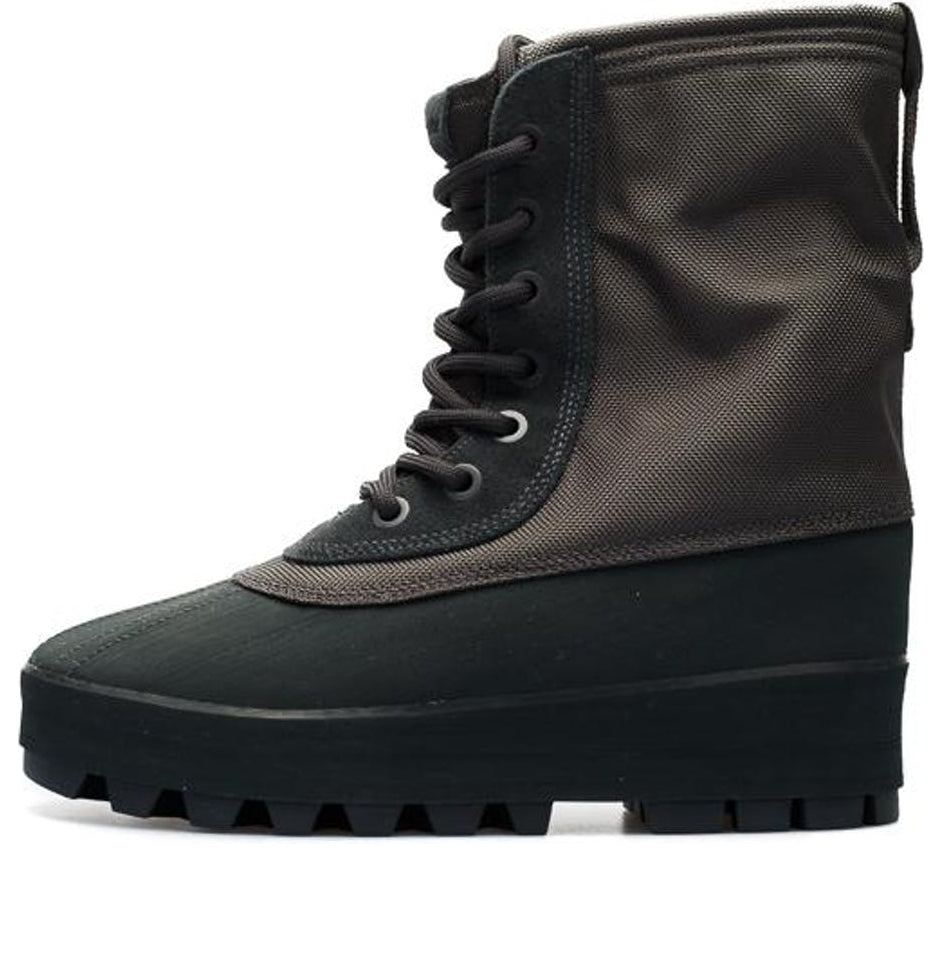 With Original Box -  adidas Yeezy 950 Boot 'Pirate' AQ4831